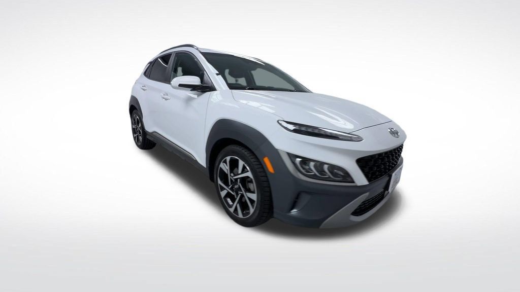 Used 2023 Hyundai Kona Limited AWD/4WD image 2