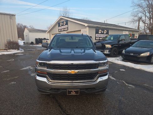 Used 2016 Chevrolet Silverado 1500 LT AWD/4WD image 3