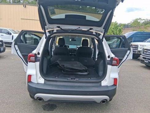 Used 2023 Ford Escape Active w/ Tech Pack #1 AWD/4WD image 24