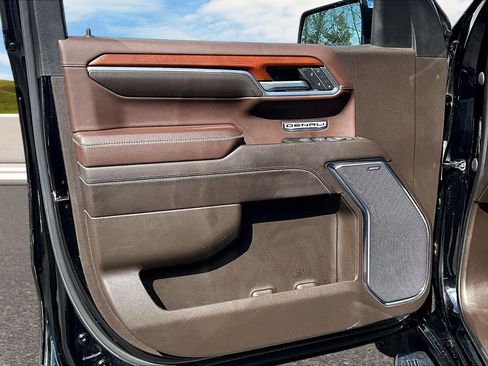 Used 2023 GMC Sierra 1500 Denali image 13