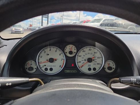 Used 2003 MAZDA MX-5 Miata RWD image 18