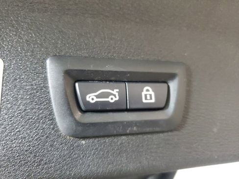 Used 2016 BMW X1 xDrive28i image 9