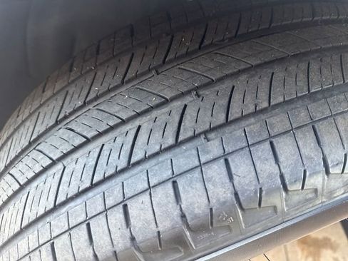 Used 2022 Chevrolet Equinox LT image 28