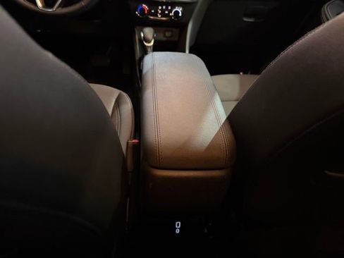 Used 2025 Buick Encore GX Preferred image 27