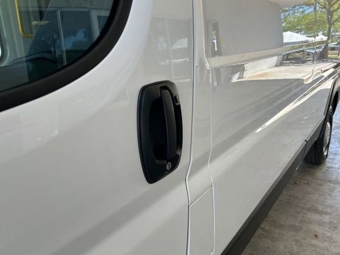 Used 2024 RAM ProMaster 3500 w/ Delivery Van Package FWD image 16