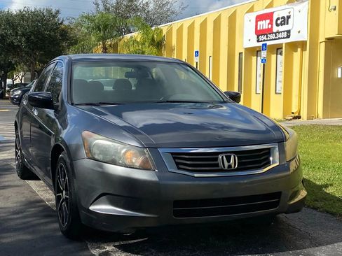 Used 2009 Honda Accord LX image 2