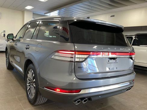 Certified 2023 Lincoln Aviator Reserve w/ Equipment Group 201A image 5