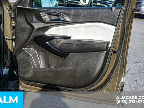 Used 2024 Chevrolet Trax LT image 50