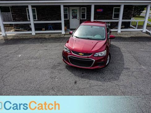 Used 2019 Chevrolet Sonic LT FWD image 3