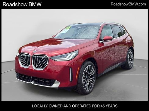 Used 2025 BMW X3 xDrive30i w/ Premium Package AWD/4WD image 1