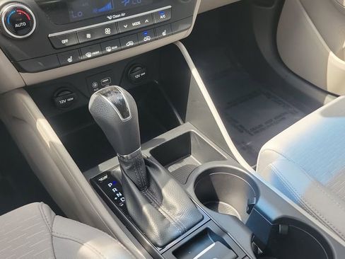 Used 2019 Hyundai Tucson SEL FWD image 15