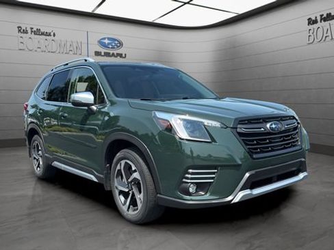 Used 2023 Subaru Forester Touring AWD/4WD image 2