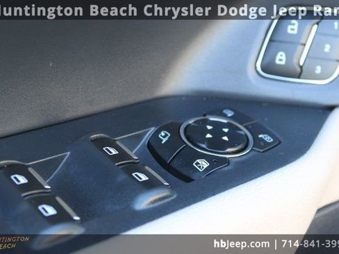 Used 2024 Ford Expedition Max Limited image 12