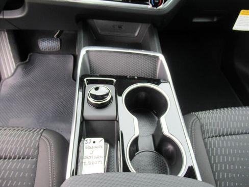 New 2026 Chevrolet Equinox LT w/ Safety and Technology Package image 21