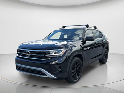 Used 2023 Volkswagen Atlas Cross Sport SE w/ Panoramic Sunroof Package