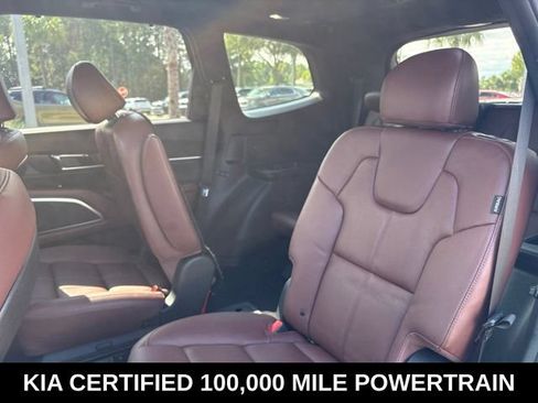 Certified 2025 Kia Telluride SX w/ SX Captain's Chair Package FWD image 12