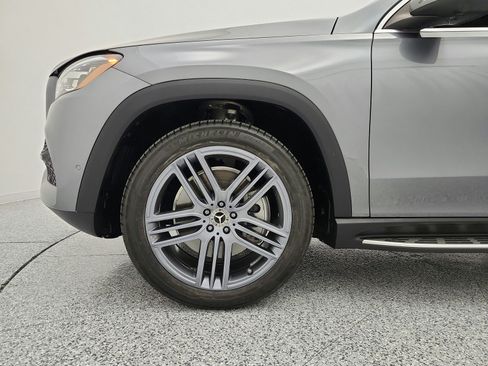 Used 2020 Mercedes-Benz GLS 450 4MATIC image 40