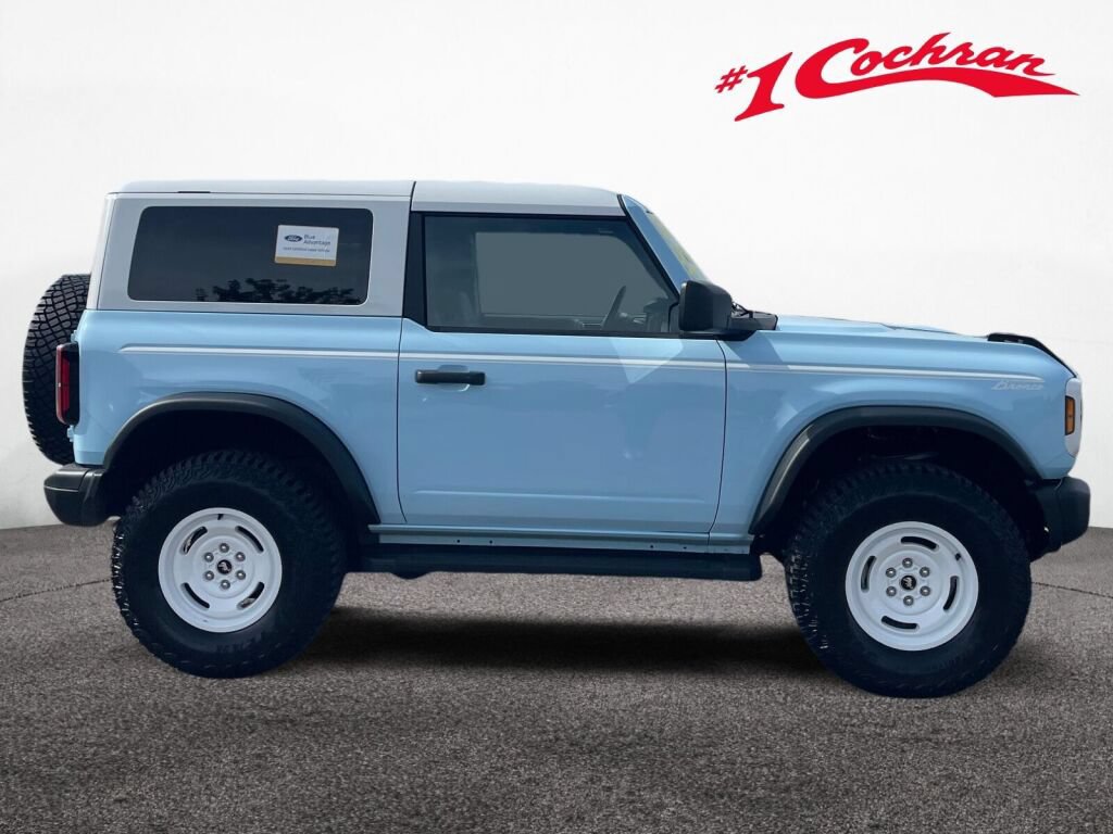 Certified 2024 Ford Bronco Heritage Edition AWD/4WD image 27