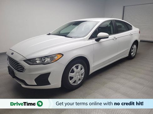 Used 2019 Ford Fusion S FWD image 1