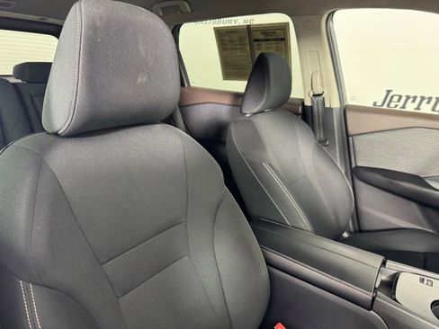 Used 2023 Nissan Rogue S FWD image 37