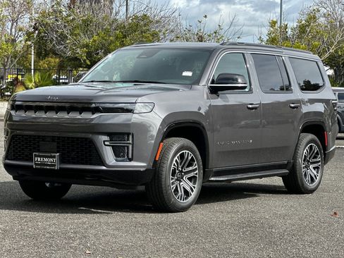 New 2026 Jeep Grand Wagoneer 4WD image 7