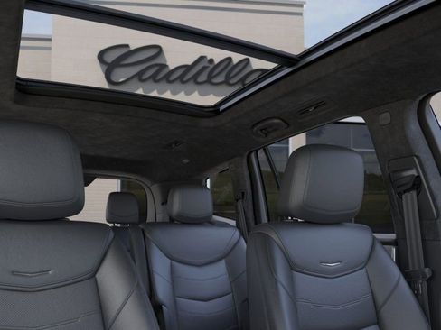 New 2025 Cadillac XT6 Premium Luxury w/ Platinum Package image 26