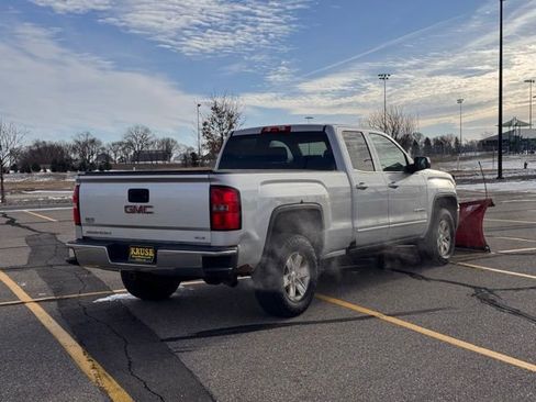 Used 2015 GMC Sierra 1500 SLE w/ SLE Value Package image 3