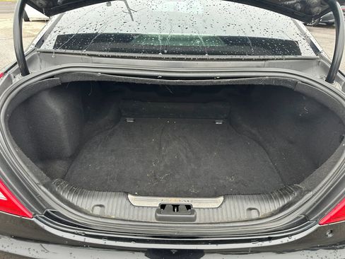 Used 2016 Jaguar XJ R-Sport RWD image 18