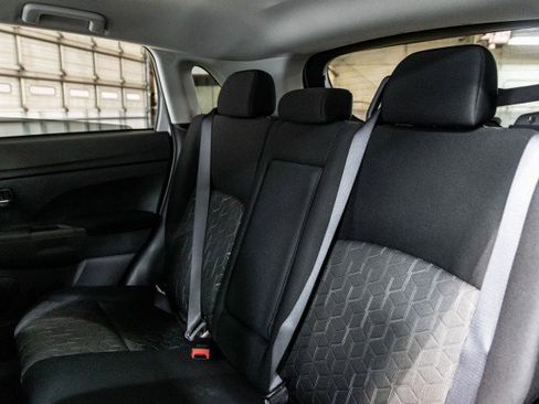 New 2025 Mitsubishi Outlander Sport ES image 17