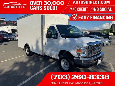 Used 2019 Ford E-350 and Econoline 350 Super Duty w/ Power Windows & Locks Group RWD image 1