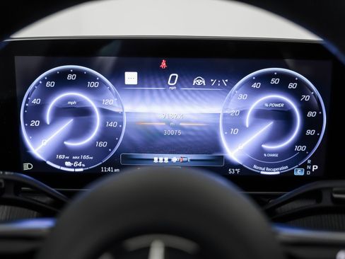 Certified 2023 Mercedes-Benz EQE 500 4MATIC Sedan image 16