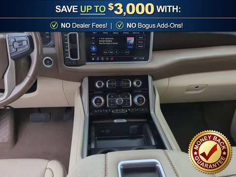 Used 2021 GMC Yukon Denali w/ Denali Premium Package image 20