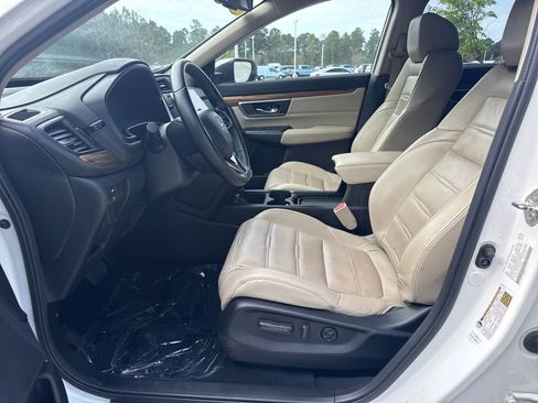 Used 2018 Honda CR-V Touring image 13