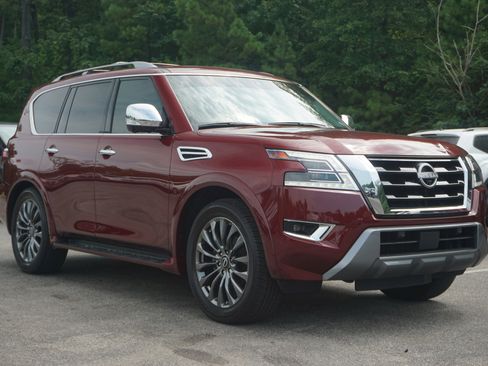 Used 2024 Nissan Armada Platinum w/ Cargo Package image 11