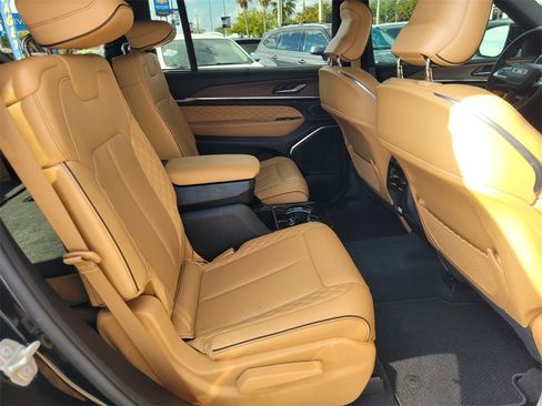 Used 2023 Jeep Grand Cherokee L Summit w/ Advanced Protech Group IV image 17