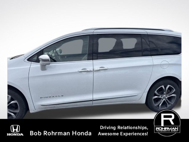 Used 2021 Chrysler Pacifica Pinnacle AWD/4WD image 5