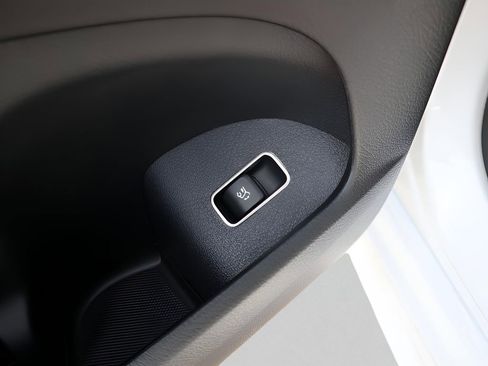 New 2026 Mercedes-Benz GLE 450 4MATIC image 27