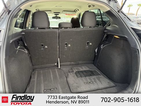 Used 2023 Nissan Kicks SV FWD image 18