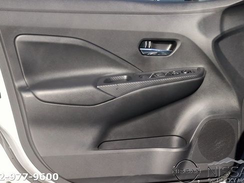 New 2025 Nissan Versa SV image 9