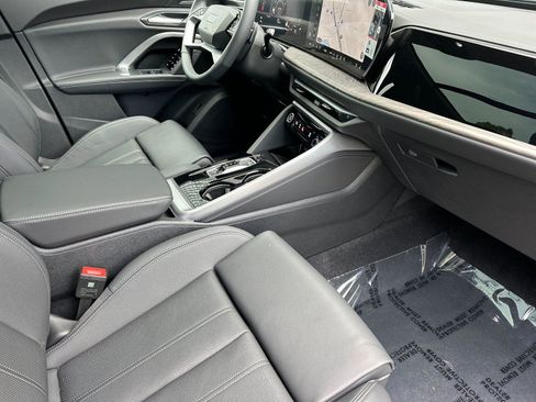 New 2026 Audi Q5 Premium Plus AWD/4WD image 15