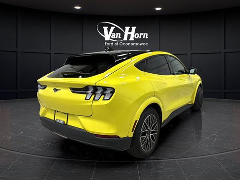 Used 2025 Ford Mustang Mach-E Premium AWD/4WD image 7