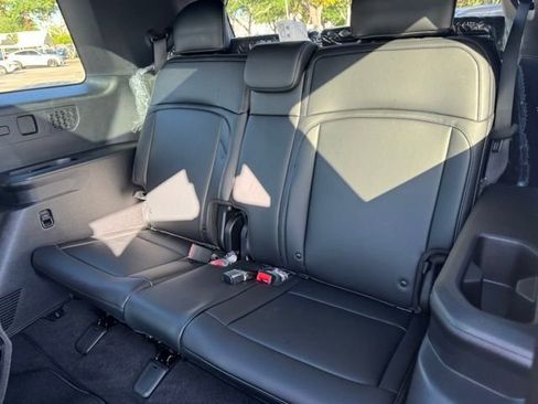 New 2027 Kia Telluride SX FWD image 11