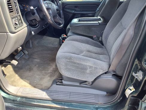 Used 2006 Chevrolet Silverado 1500 LT w/ Light Duty Power Package image 9