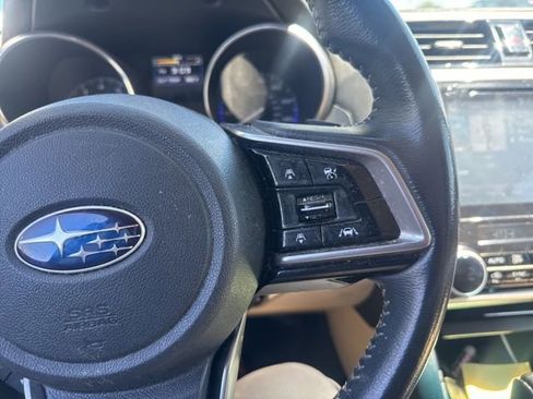 Used 2019 Subaru Outback 2.5i Limited AWD/4WD image 20