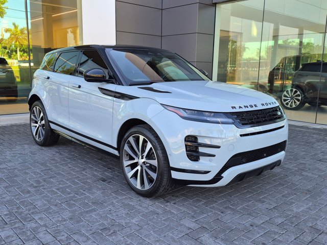 Certified 2026 Land Rover Range Rover Evoque Dynamic SE AWD/4WD image 3