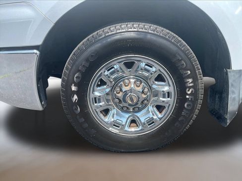 Used 2016 Nissan NV 3500 SL RWD image 31