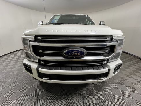 Certified 2022 Ford F350 Platinum w/ Tremor Off-Road Package AWD/4WD image 8