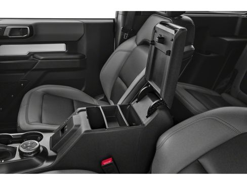 Used 2024 Ford Bronco Black Diamond AWD/4WD image 9