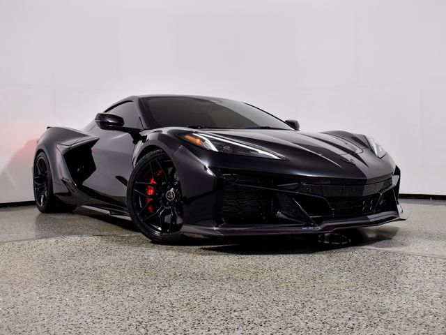 Used 2024 Chevrolet Corvette Z06 RWD image 10