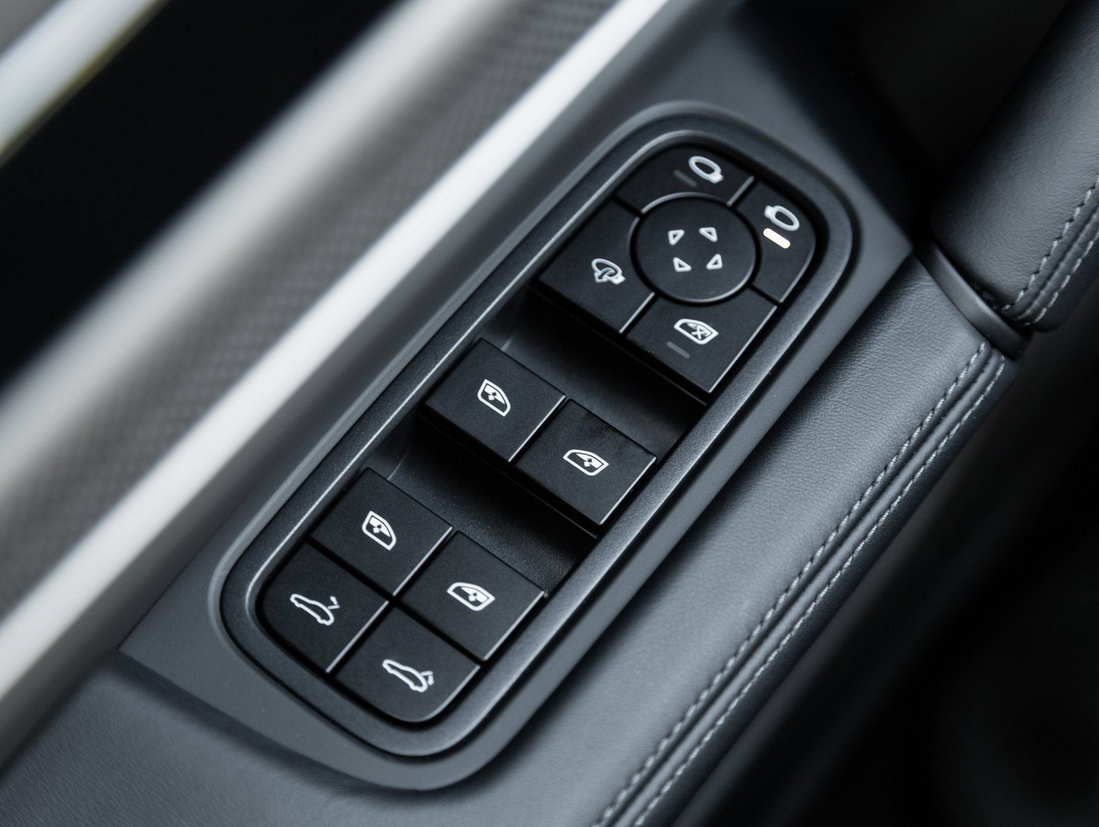 Certified 2026 Porsche Cayenne S AWD/4WD image 20